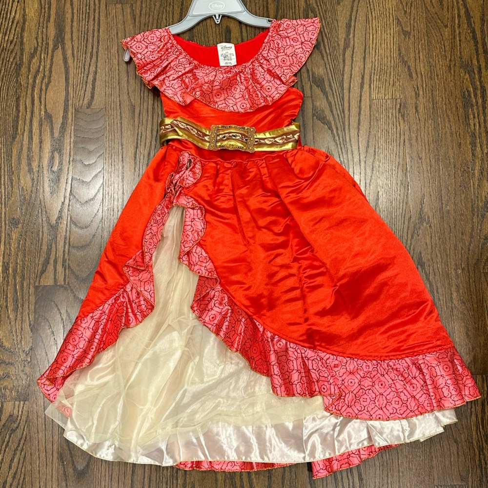 Disney Store Elena of Avalor Costume in Size 5/6